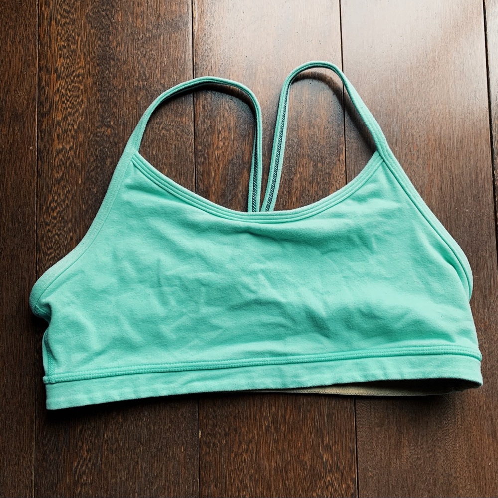 lululemon Flow Y bra in mint size 6